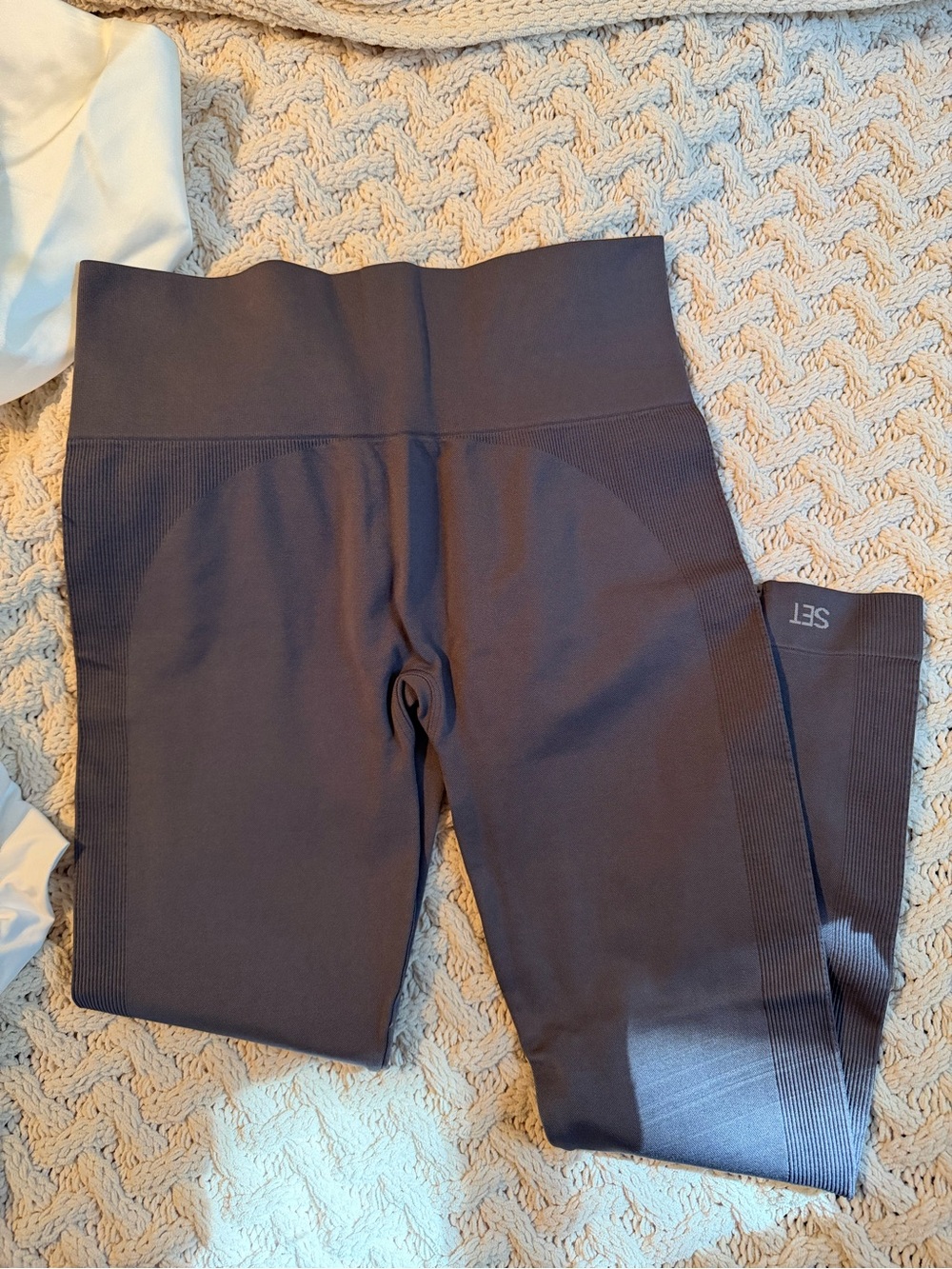 SET active leggings